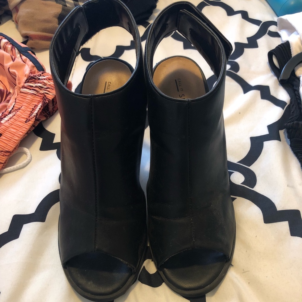 Call it spring heels/sandals